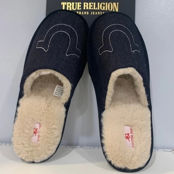 NWT Men's True Religion Slippers - Picture 3 of 5